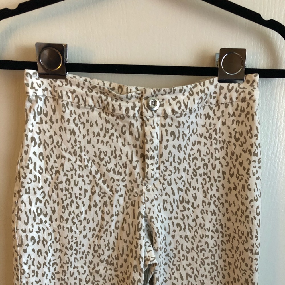 Leopard print cropped pant, animal print